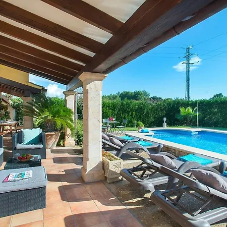 Owl Peric - Rustic With Big Pool بويينسا